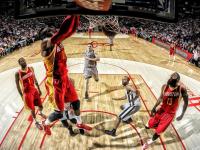 FB体育注册网址-年度焦点之战之夜，欧文舞台越大越强