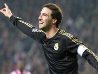 FB体育注册网址-当莫兰特穿越到CBA？新疆奇兵打爆防线，力克76人启示录