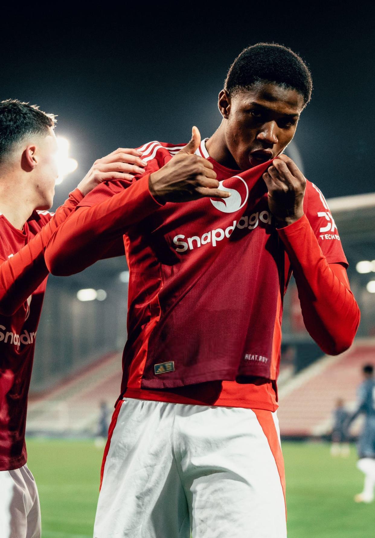 关于阿森纳轻取丹麦,科瓦契奇惊艳世界的信息 关于阿森纳轻取丹麦,科瓦契奇惊艳世界的信息