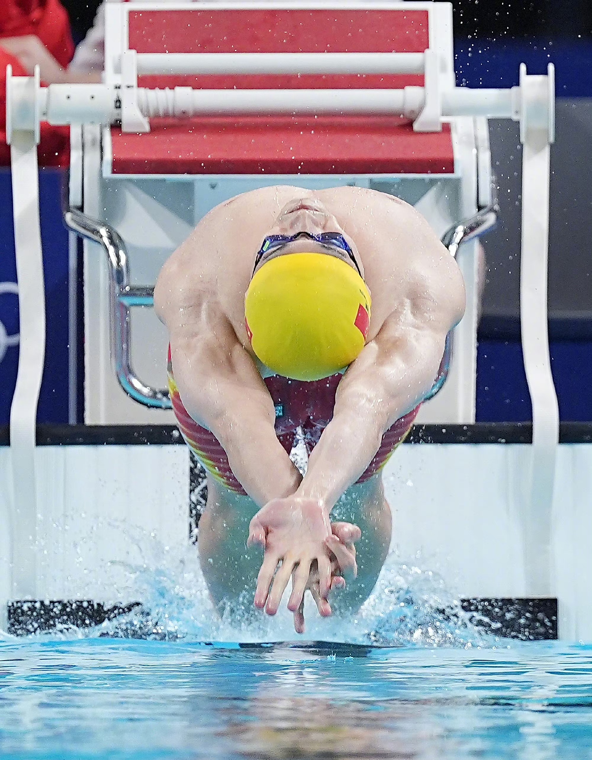 世界级运动员展现实力,超越自我 世界级运动员展现实力,超越自我