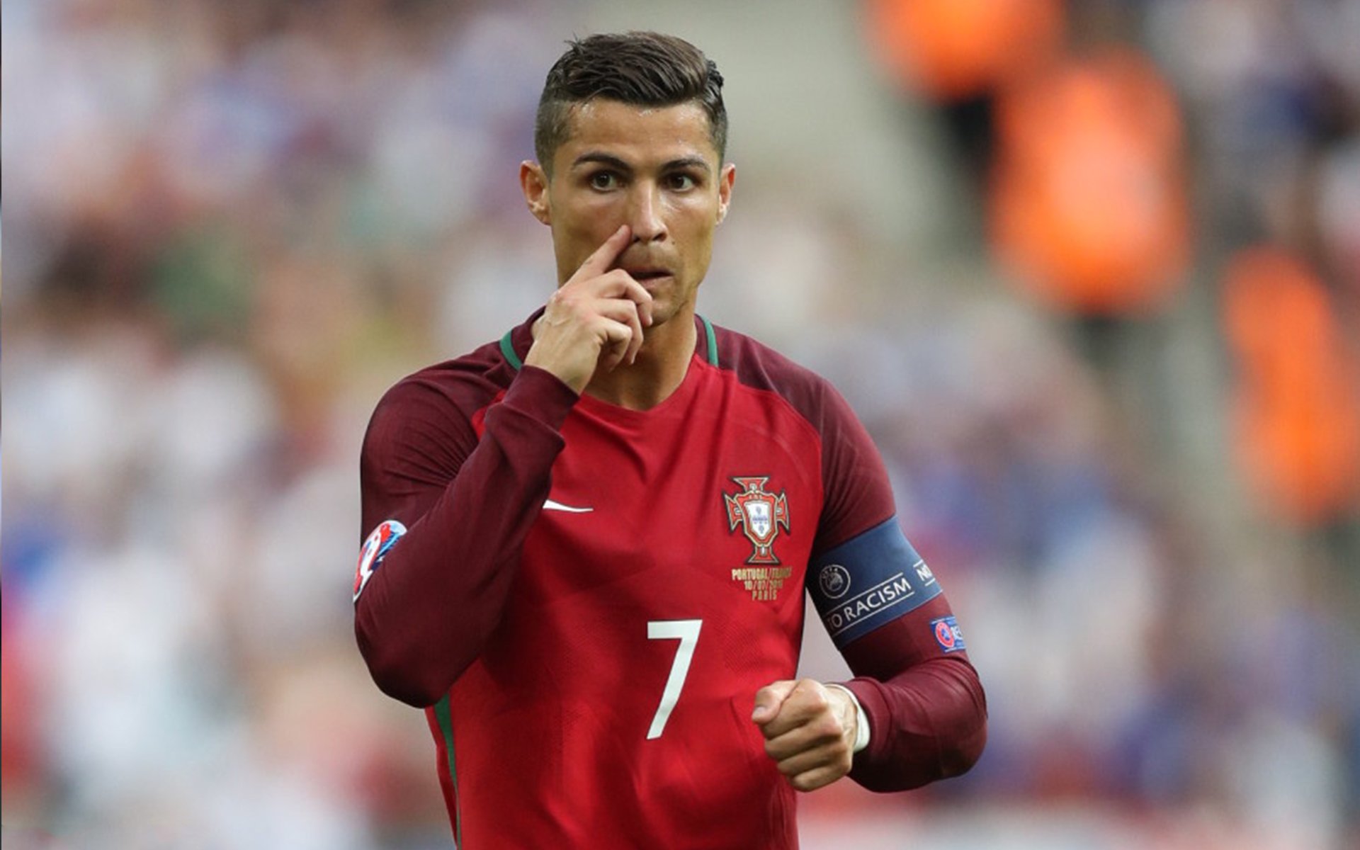 当足球城遇见F1引擎，萨拉赫在虚拟那不勒斯的双重征服