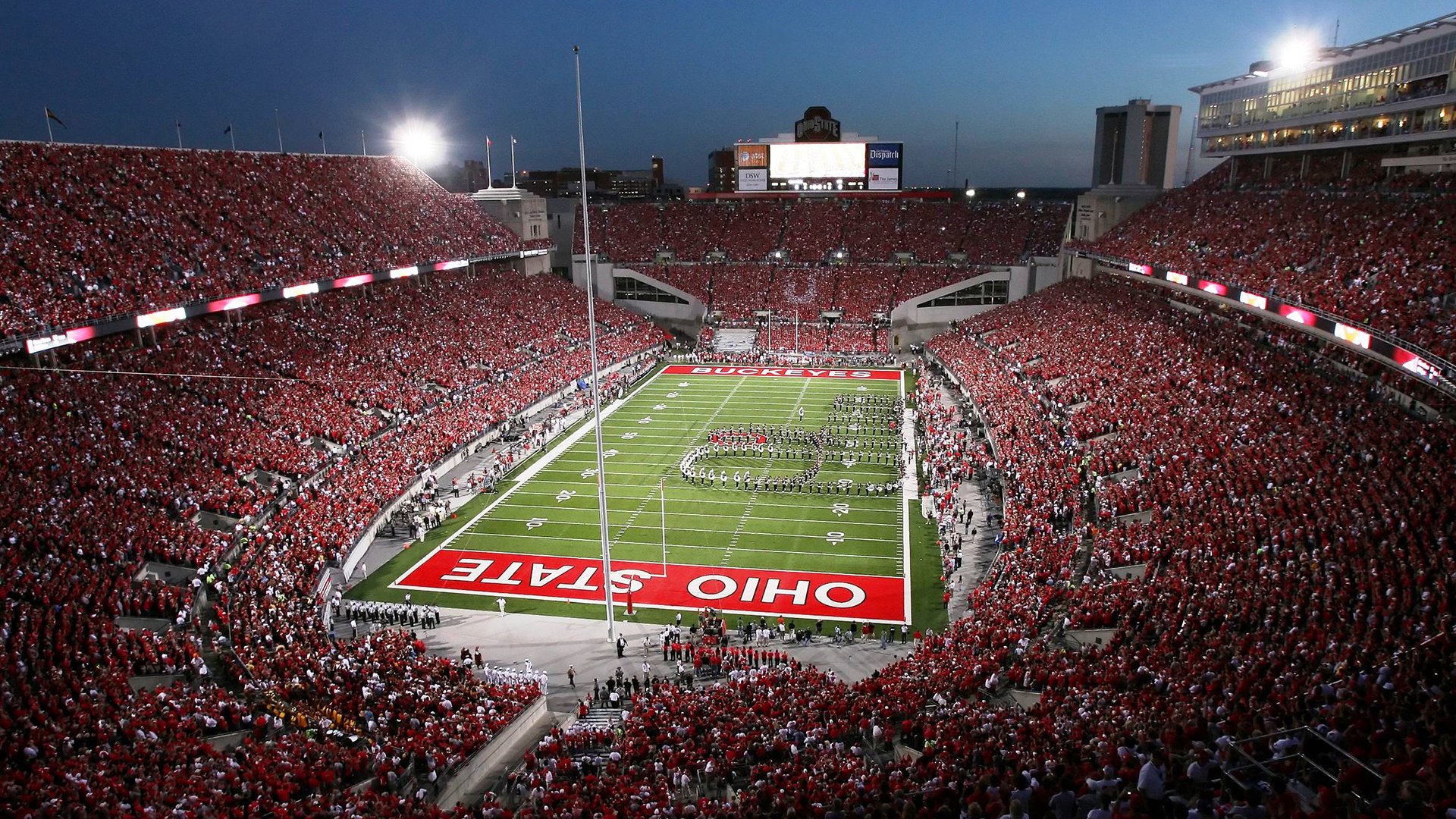 绿茵场上的永恒法则，坎特的稳定与里昂的绝杀，足球哲学的双重奏