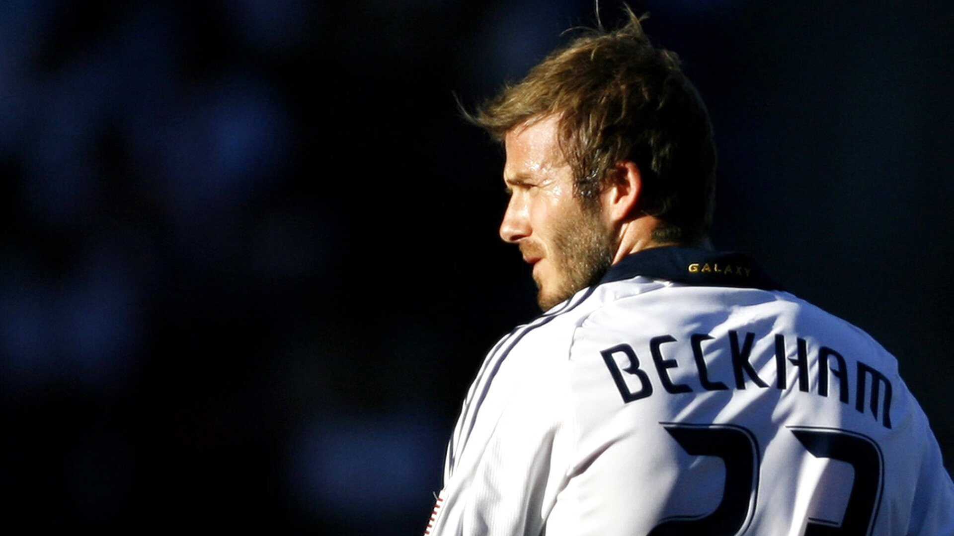 末节风暴，萨内接管比赛，中国男篮翻盘委内瑞拉背后的战术与意志